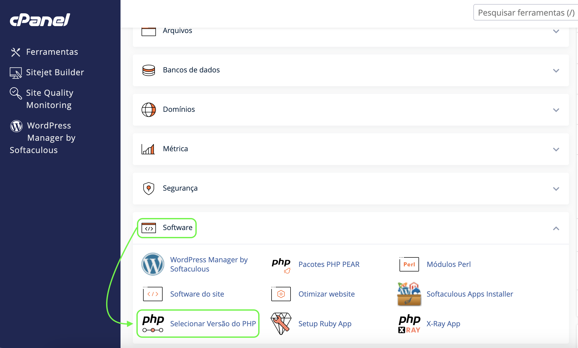 Representação da localização da aba "Software" e da opção "Selecionar versão do PHP"