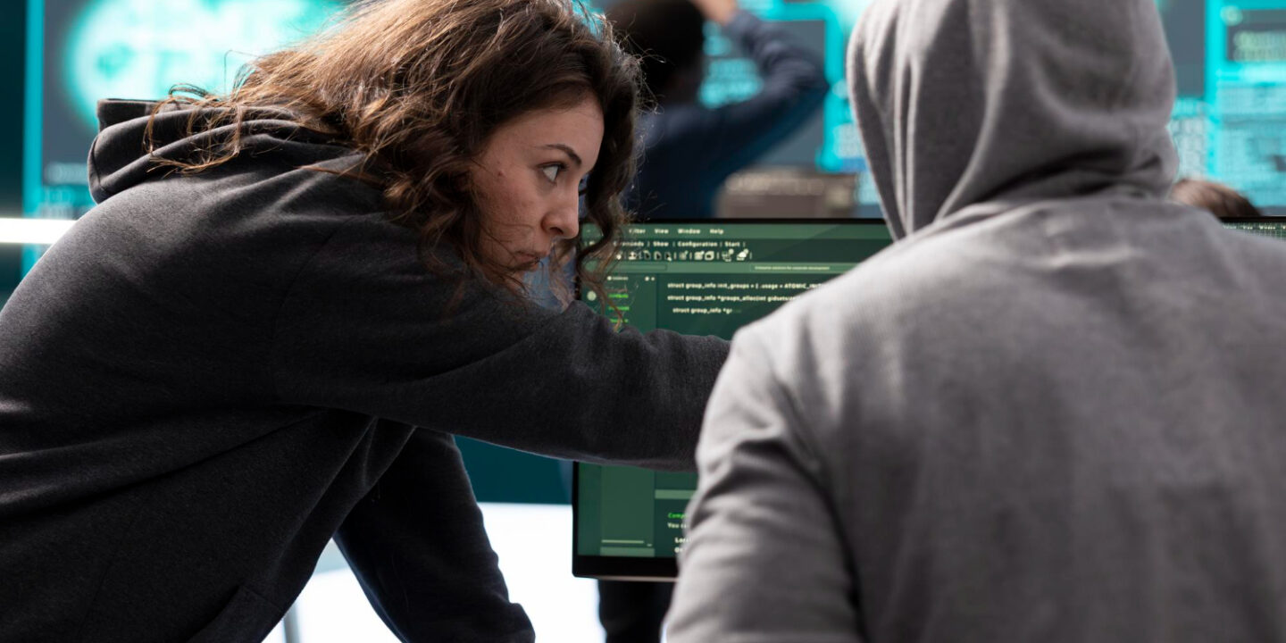 Ataque de ransomware causa caos nos aeroportos europeus